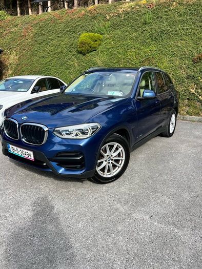 BMW x3 x-drive