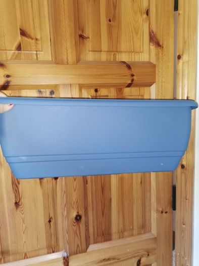 Large Flower Pot - excellent for indoor & outdoor plants