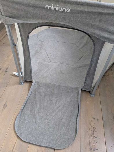 Baby Playpen - miniuno Hexipen Folding Playpen, Very Good Condition