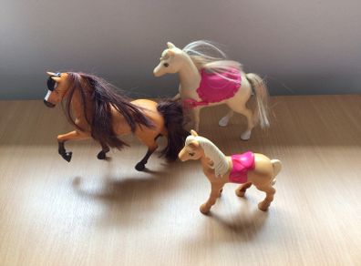 Barbie Horses bundle