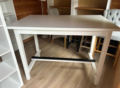 bar table