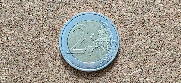 2 euro coin