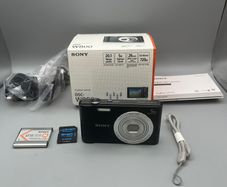 Sony DSC-W800 20.1MP Digital Camera Black - Boxed - Mint