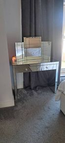 bedroom unity unit and side dressers