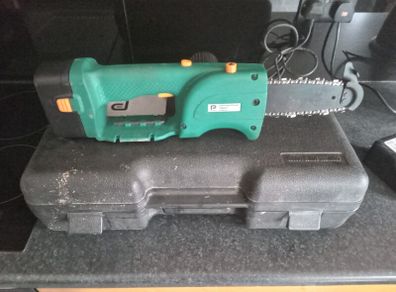 Performance 18 Volt Cordless Power Lopper