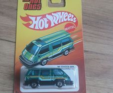 Hot Wheels 86 Toyota Van The Hot Ones