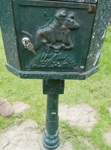 Cast Iron Freestanding Pole Post Box
