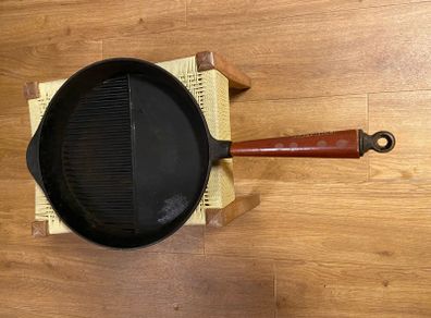 Handmade cast iron grill/frying pan