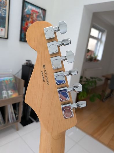 Fender Player Stratocaster electric guitar, Polar white