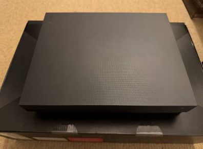 Xbox One X Project Scorpio Edition 1TB