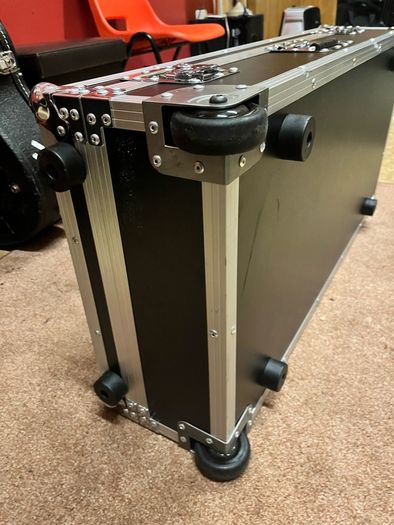 Pedaltrain Black Tour Case Novo 32