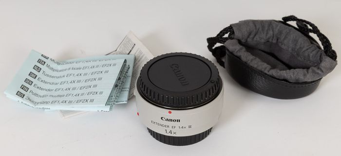 Canon TS-E 90mm f/2.8 Tilt-Shift Lens with Extender EF 1.4x III