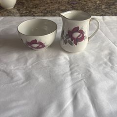 arklow jug and sugar bowl