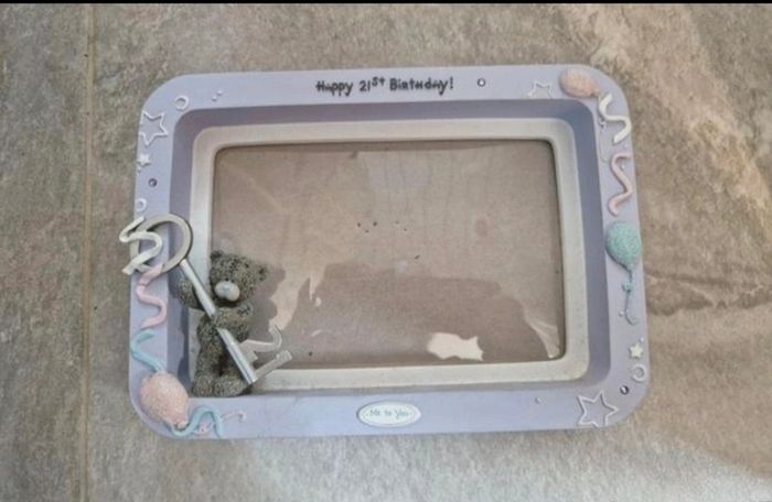 Me to you 21st frame