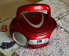Toshiba portable radio and CD player