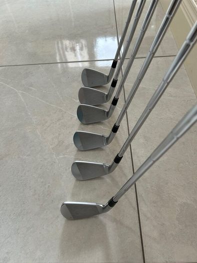 Golf - Srixon ZXi5 irons 5 to PW