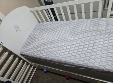 Baby cot