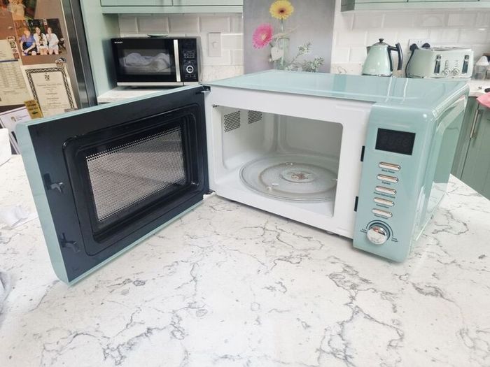 Microwave