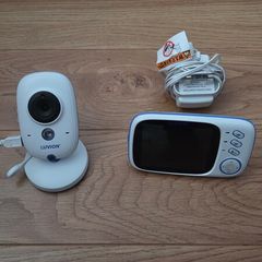 Luvion Platinum 3 Video Baby Monitor