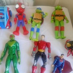 superhero figures
