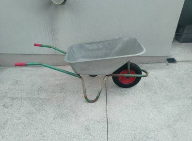 wheel barrow