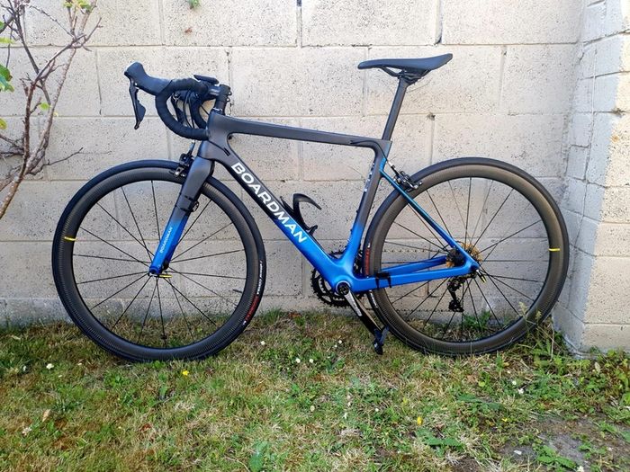 Boardman SLR 8.9 105 Mens Road Bike