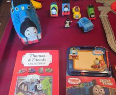 Thomas the Tank Engine Diecast engines & tracks