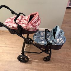 Double Dolls Pram