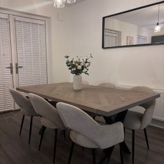 Diamond Furniture Dining Table
