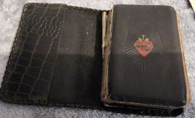 vintage collectable prayer book