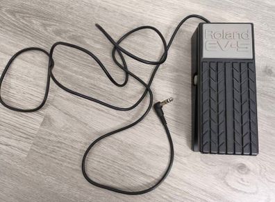Roland EV-5 expression pedal
