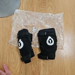 mountain biking elbow pads