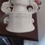 Oriental porcelain figure Image 7