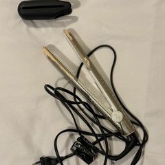 GHD Hair straightener