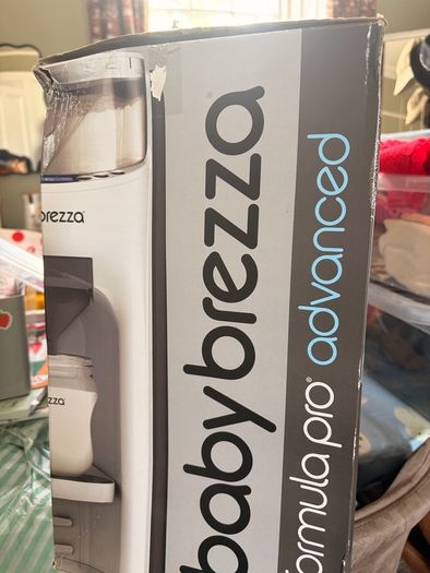 Baby Brezza formula maker