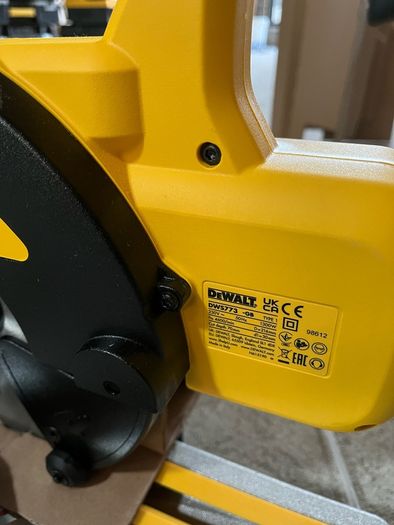 dewalt saw