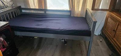 single bed