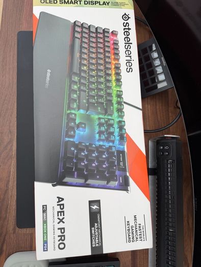 Steelseries Apex Pro - Full size