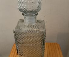 Decanter Brand New