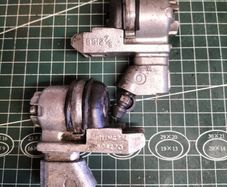 Rear brake cylinders