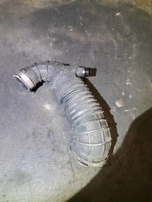 AUDI A5 a4 2.0 Tdi Air Intake Pipe 03G129629