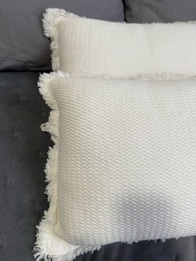 J-Line pillow cushion - 100% cotton