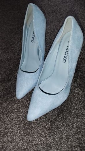 Baby blue heels UK6