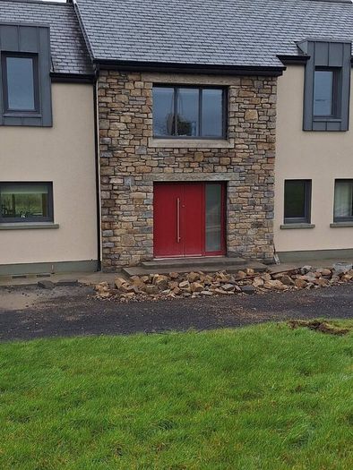 Building stone