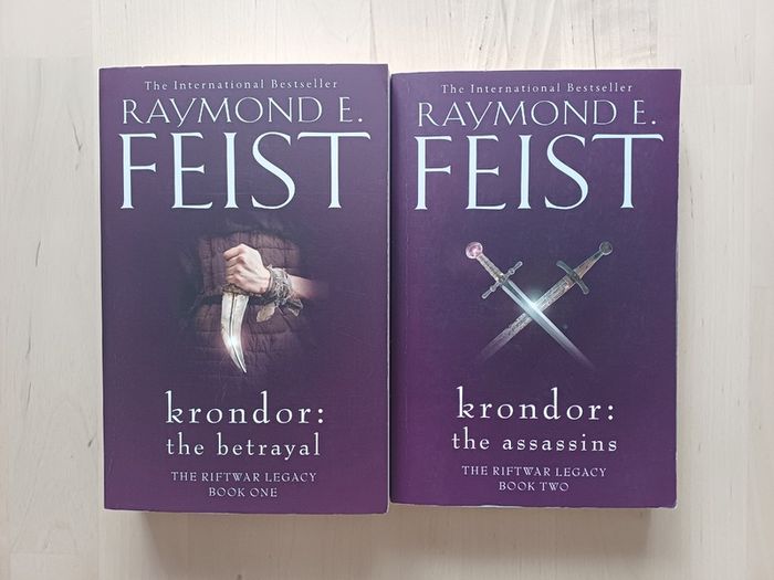 Krondor - The Riftwar Legacy Books 1 & 2 by Raymond E. Feist (Fantasy Paperbacks 2019)