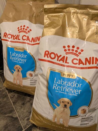 Royal Canin 2x 12kg Labrador  Retriever puppy food