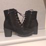 Winter woman shoes Image 4