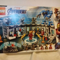 Lego Marvel 76125 Iron Man Hall of Armour