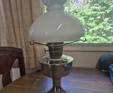 Vintage Large Oil Lamp Aladdin