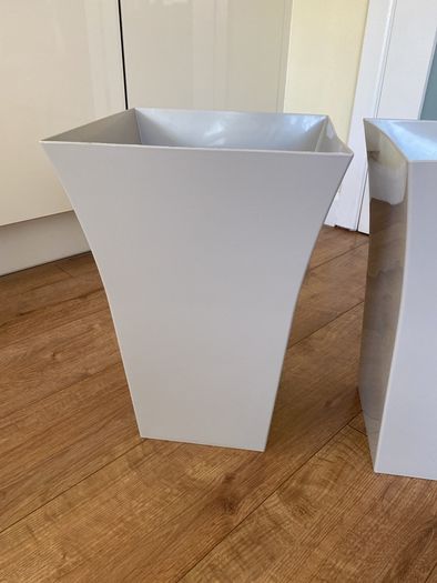 Plant pot